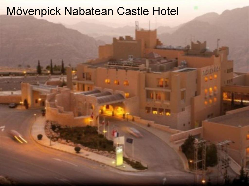 Mövenpick Nabatean Castle Hotel